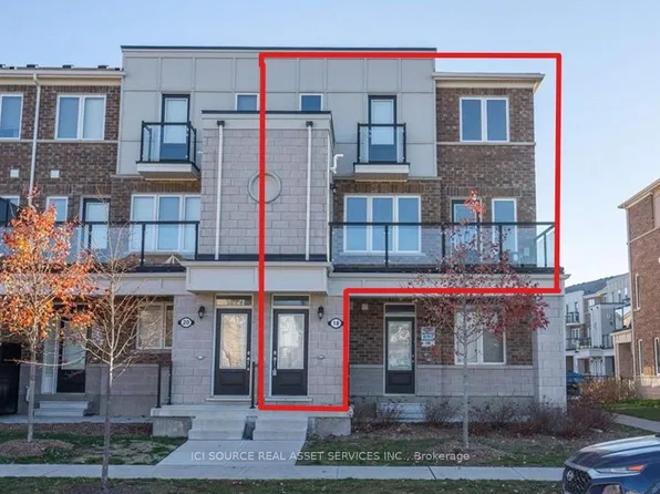 18 Daylily Ln, Kitchener, ON N2R 0L7