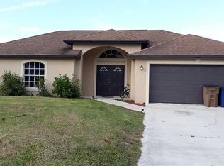4216 33rd St SW, Lehigh Acres, FL 33971