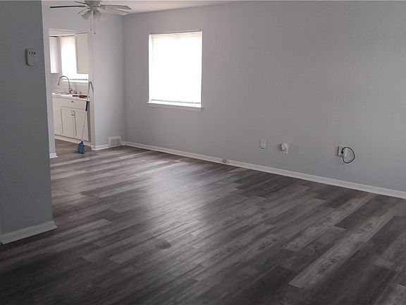4th image of 27260 Tungsten Rd