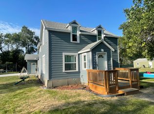 402 Main St E, Bryant, SD 57221