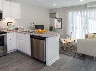 Connelly On Eleven, Burnsville, MN 55337