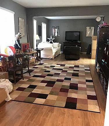 4th image of 7918 Braesdale Ln