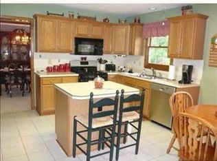 1988 Powell Rd, Cranberry Township, PA 16066