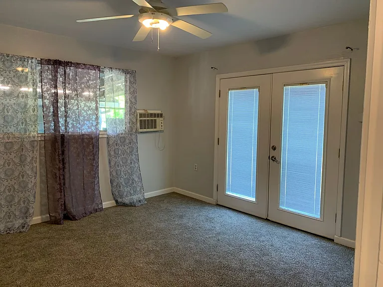 20470 Terry Ln — Photo 33