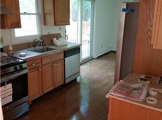 1122 Udall Rd, Bay Shore, NY 11706