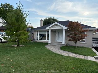 260 Hillside Dr, Mississauga, ON L5M 1G5