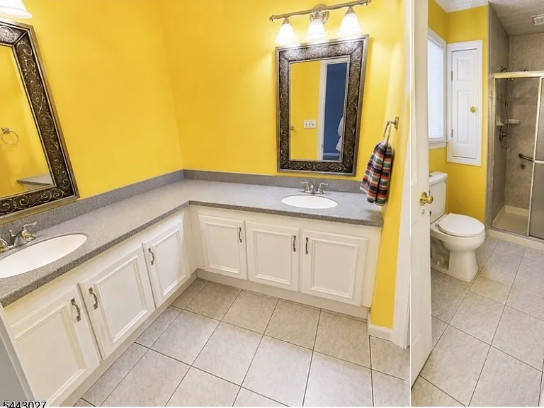 14 Yarmouth Ct — Photo 1
