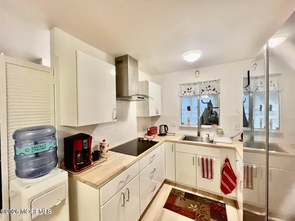 13 B Lexington Drive #B, Whiting, NJ 08759