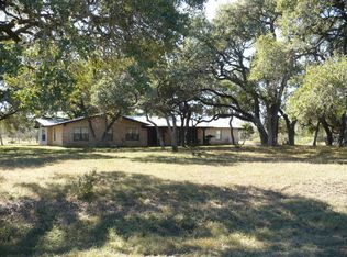 2535 River Oaks Dr, New Braunfels, TX 78132