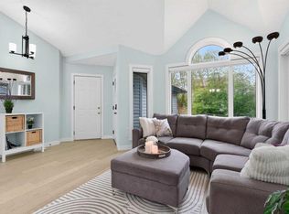 130 W Harvest Park Cir NE, Calgary, AB T3K4V3