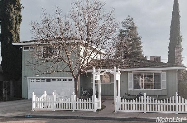 1st image of 380 E Tuolumne Ave