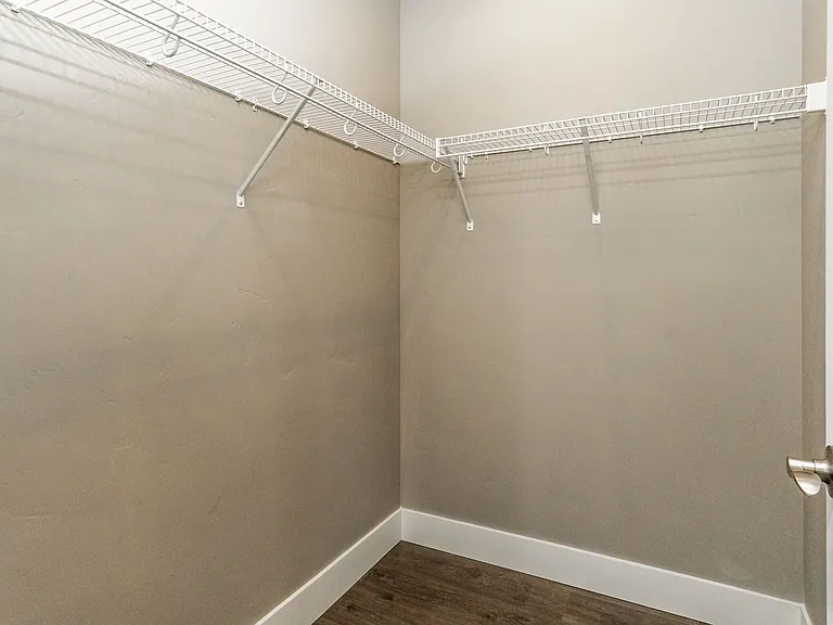 20523 Gloucester Ln #1 — Photo 9