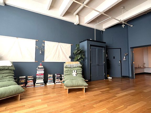 4th image of 300 Communipaw Ave APT 146