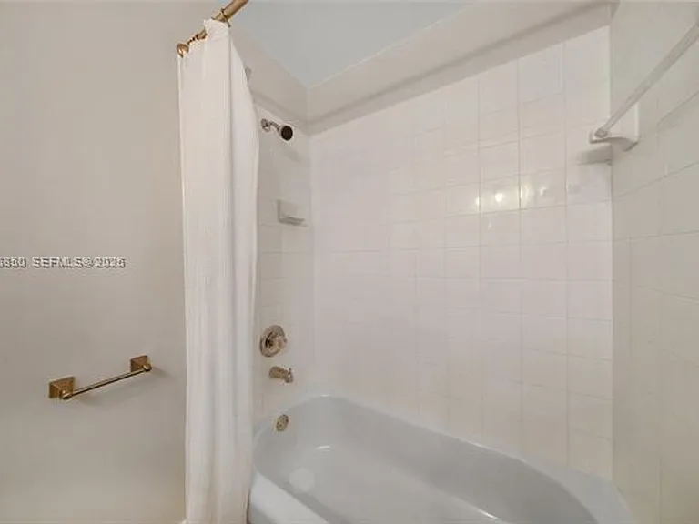 8942 W Flagler St #3 — Photo 23