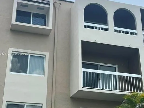 7830 Camino Real, Miami, FL
