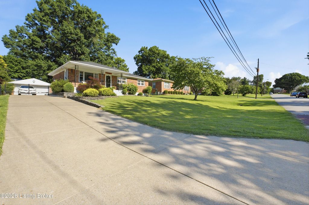 4318 Annshire Ave, Louisville, KY - View 2