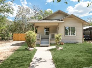 526 E Whittier St, San Antonio, TX 78210