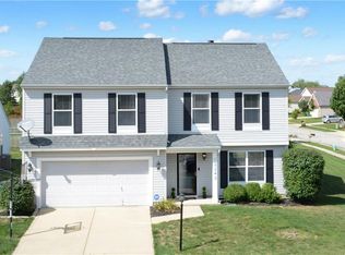 12242 Carriage Stone Dr, Fishers, IN