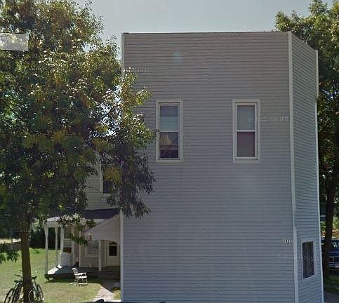 2nd image of 1427 Lynn Ave #2