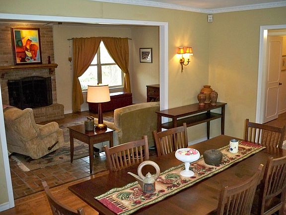 3rd image of 4323 Nashwood Ln