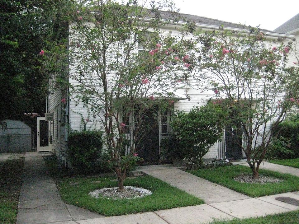 1st image of 7832 Hampson St