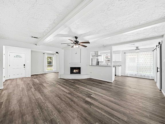 5th image of 12010 Dorrance Ln