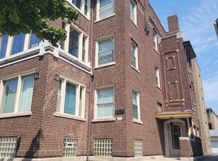 7215 S Coles Ave #2, Chicago, IL 60649
