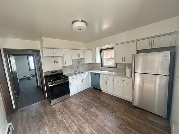 3rd image of 171 Kendall Ave Floor 2