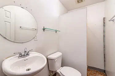 Rented by Rennit Inc.