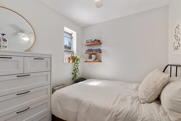 Rented by MNS | media 17