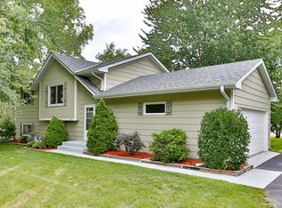 26471 Foxboro Ave, Wyoming, MN 55092