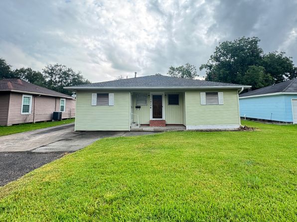 3178 Maple Ave