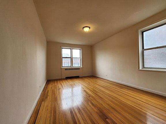 5th image of 37 Overlook Ter #2C