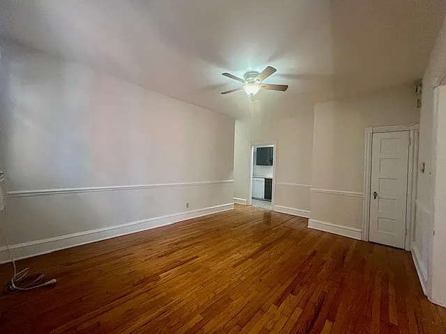1517 W 14th St #1 — Photo 8