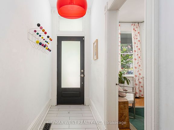 4th image of 39 Shirley St
