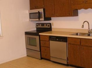 1115 Elizabeth Ct APT 2, Crest Hill, IL 60403