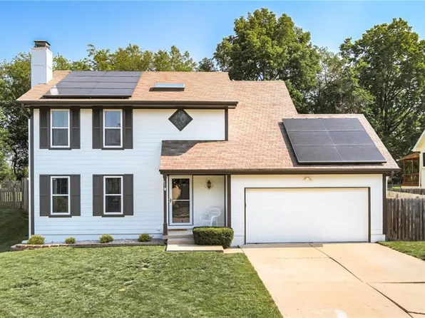 11115 N McGee St, Kansas City, MO 64155