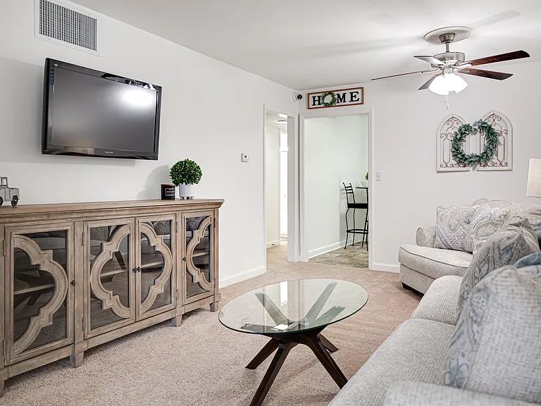 The Arbors Apartments — Photo 15