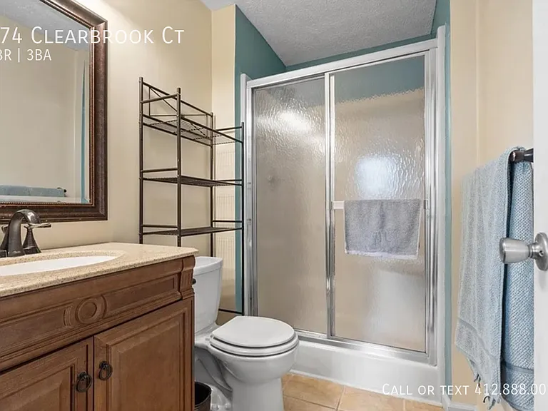 274 Clearbrook Ct — Photo 16