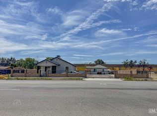 911 E Brundage Ln, Bakersfield, CA 93307