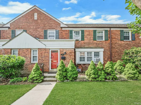 124 Robins #124, New Rochelle, NY 10801