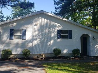 40 Clubhouse Dr, Ocean Pines, MD 21811
