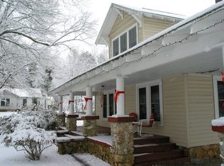 914 S 2nd Ave, Siler City, NC 27344