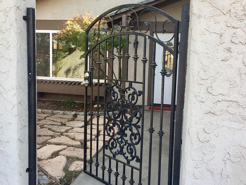 1st image of 7163 Woodmore Oaks Dr