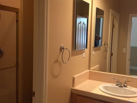 4th image of 211 Marsh Hawk Dr