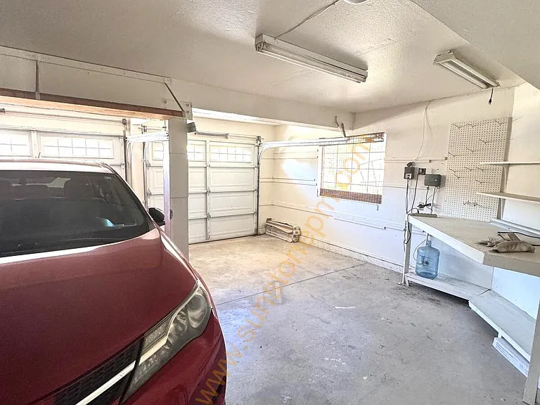 2180 Hedgerow Ln — Photo 27