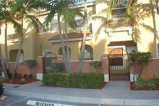 2nd image of 3447 Merrick Ln #3447