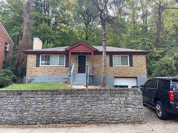 3rd image of 3140 Gobel Ave