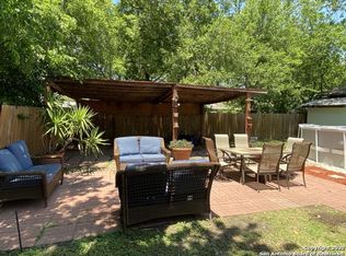 7715 Stagecoach Dr, San Antonio, TX 78227