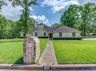 827 Edgewood Cir, Lufkin, TX 75904